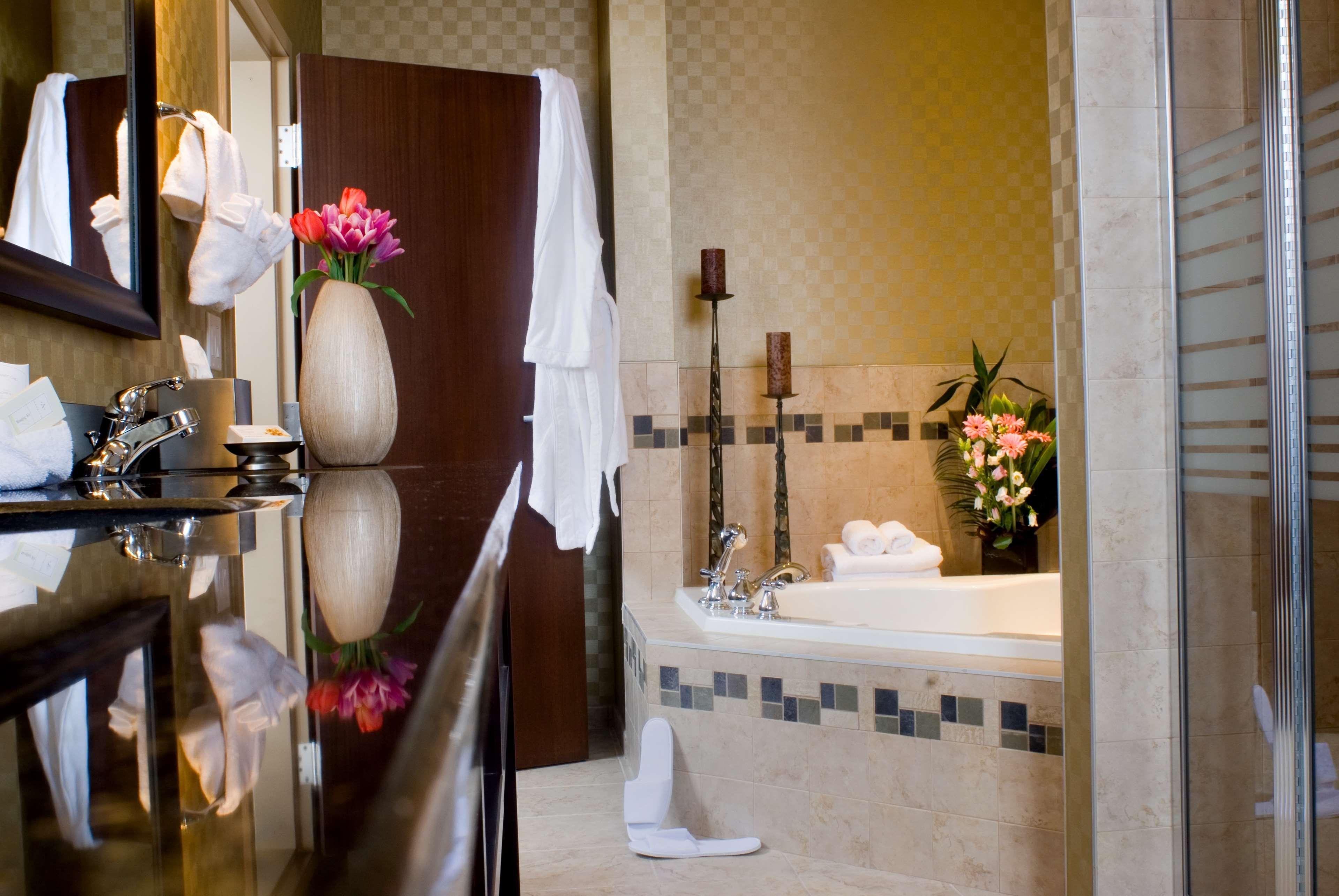 Best Western Sunrise Inn & Suites Stony Plain Екстериор снимка