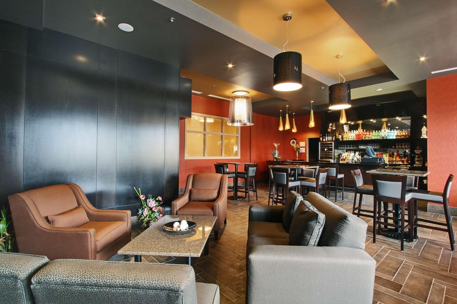 Best Western Sunrise Inn & Suites Stony Plain Екстериор снимка