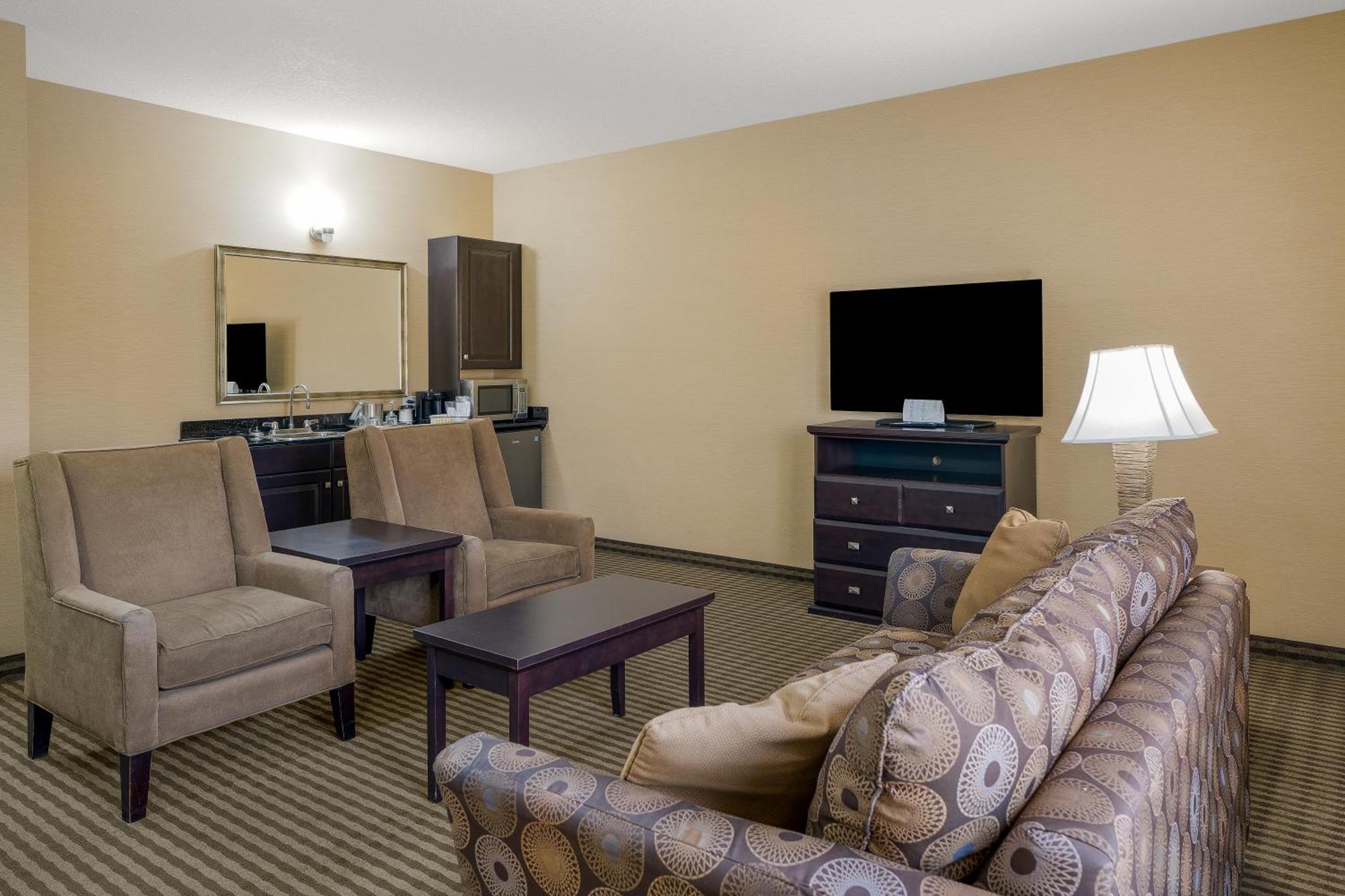 Best Western Sunrise Inn & Suites Stony Plain Екстериор снимка