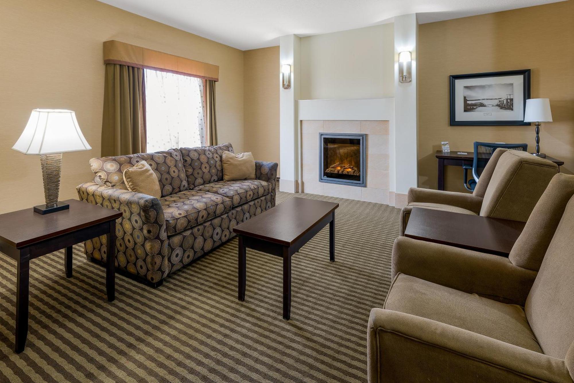 Best Western Sunrise Inn & Suites Stony Plain Екстериор снимка