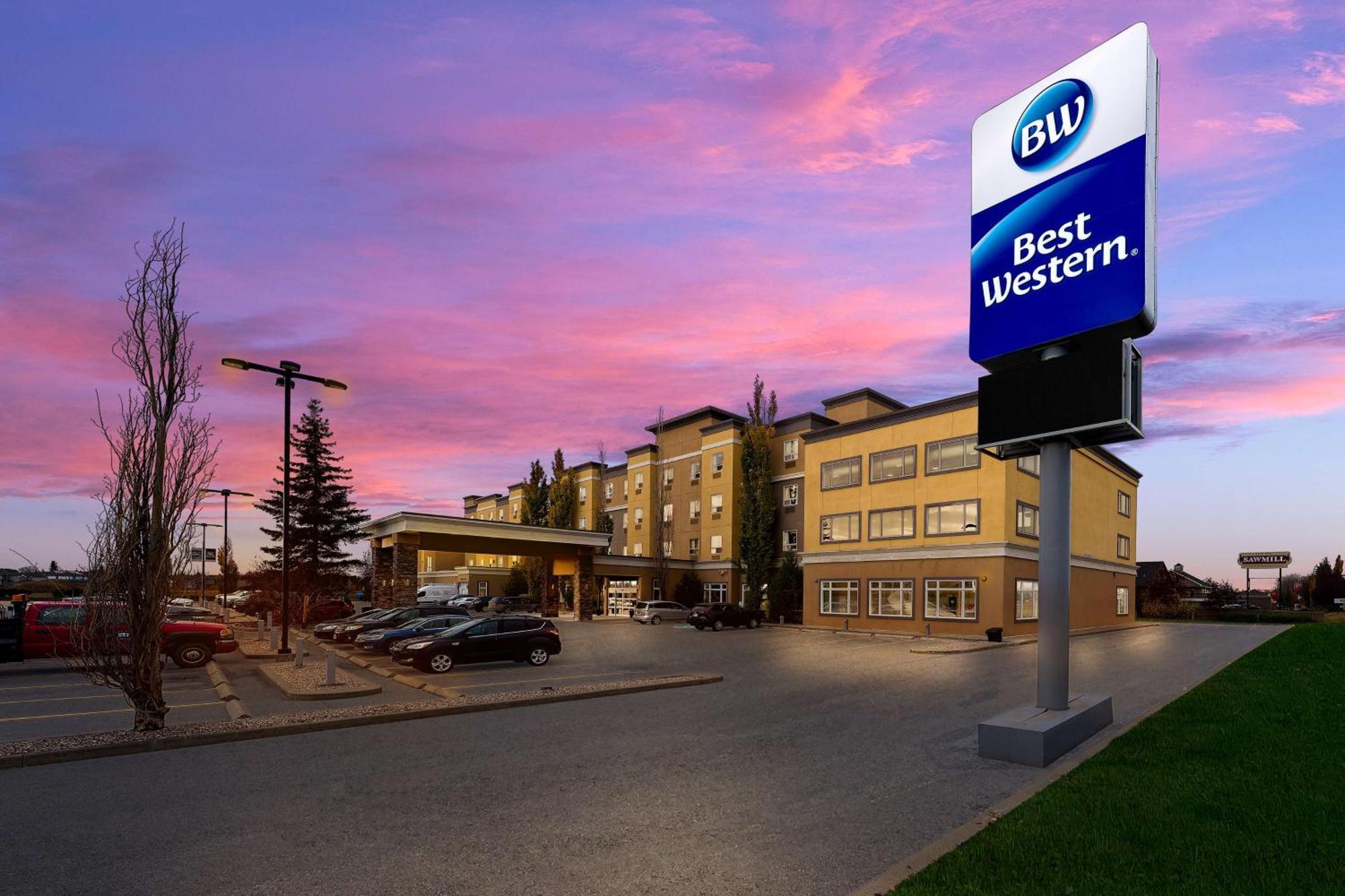 Best Western Sunrise Inn & Suites Stony Plain Екстериор снимка